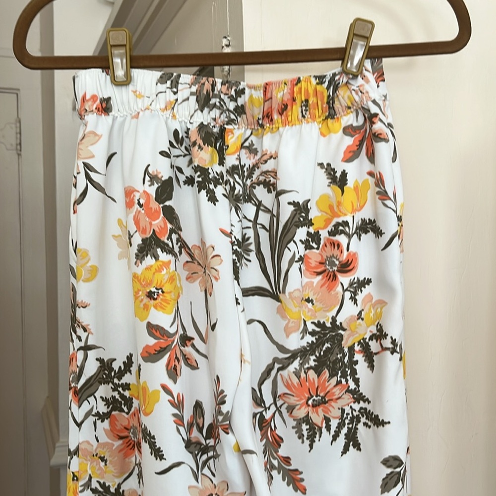 Loft Pants - Picture 8 of 11